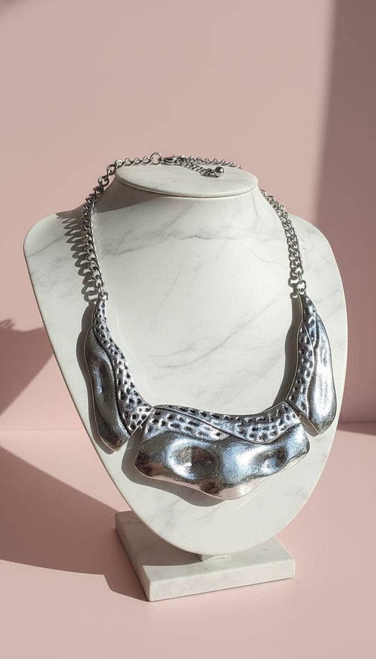 Silver Abstract Hammered Collar Necklace: Silver